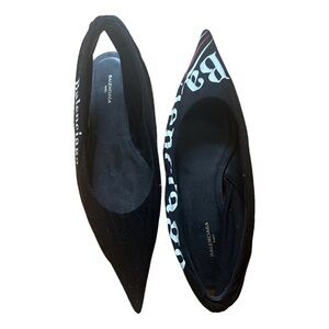 AUTH Balenciaga Knife Flats